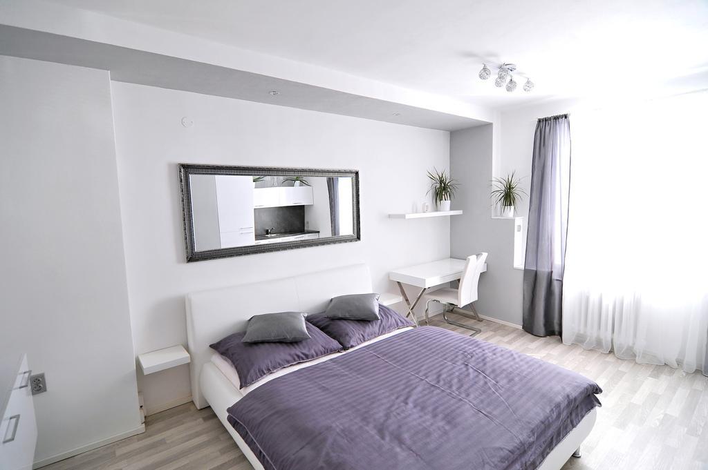 Avax Apartment Liberec Buitenkant foto