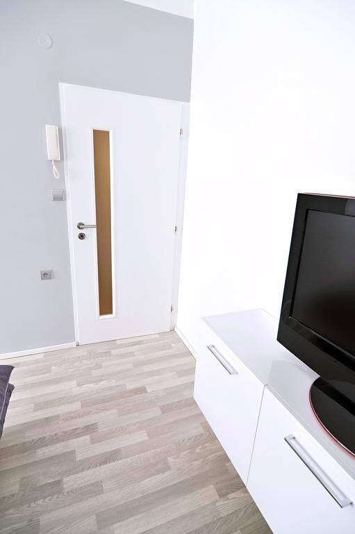 Avax Apartment Liberec Buitenkant foto