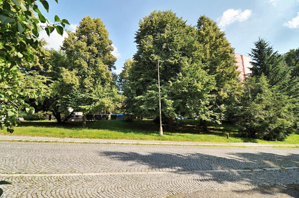 Avax Apartment Liberec Buitenkant foto